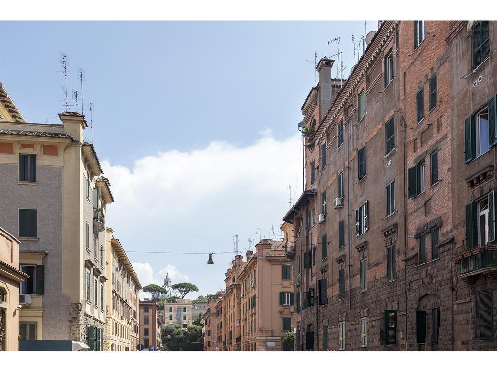 Apartamento Dimora Del Papa Roma Habitación foto