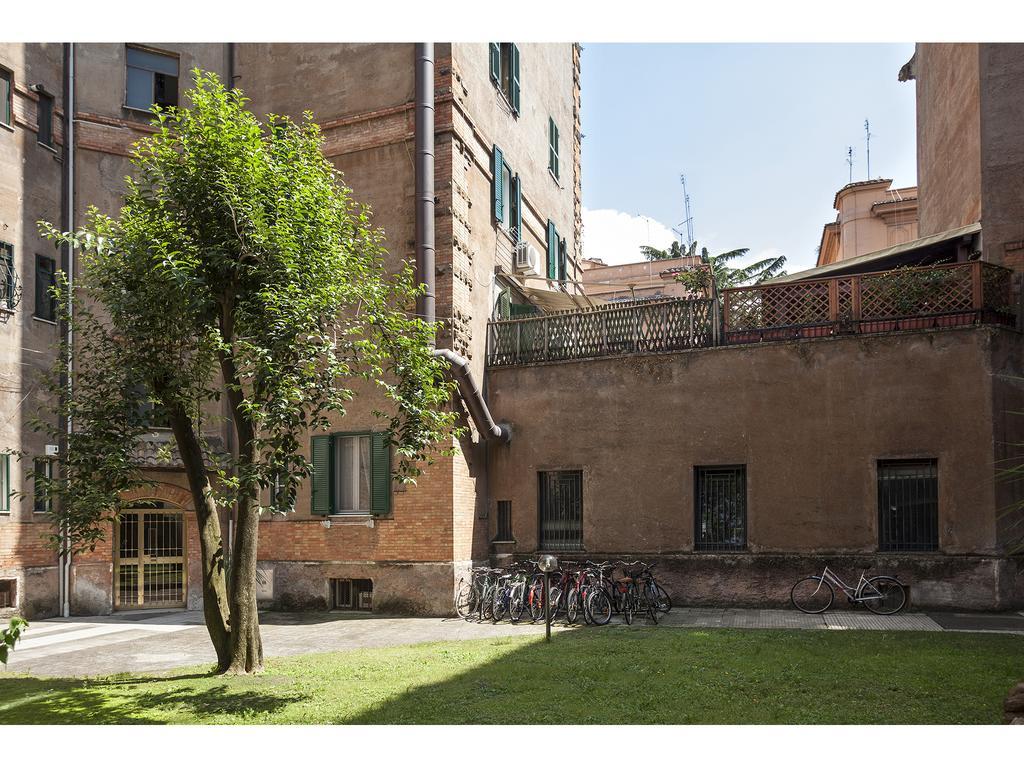 Apartamento Dimora Del Papa Roma Habitación foto